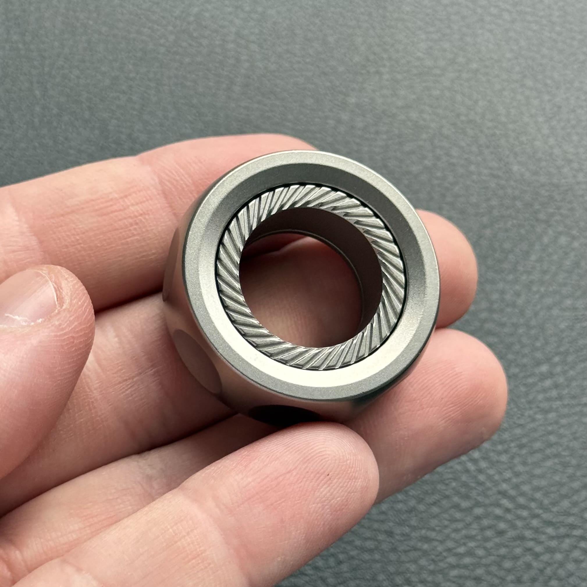 Fidget Ring Spinner Quite