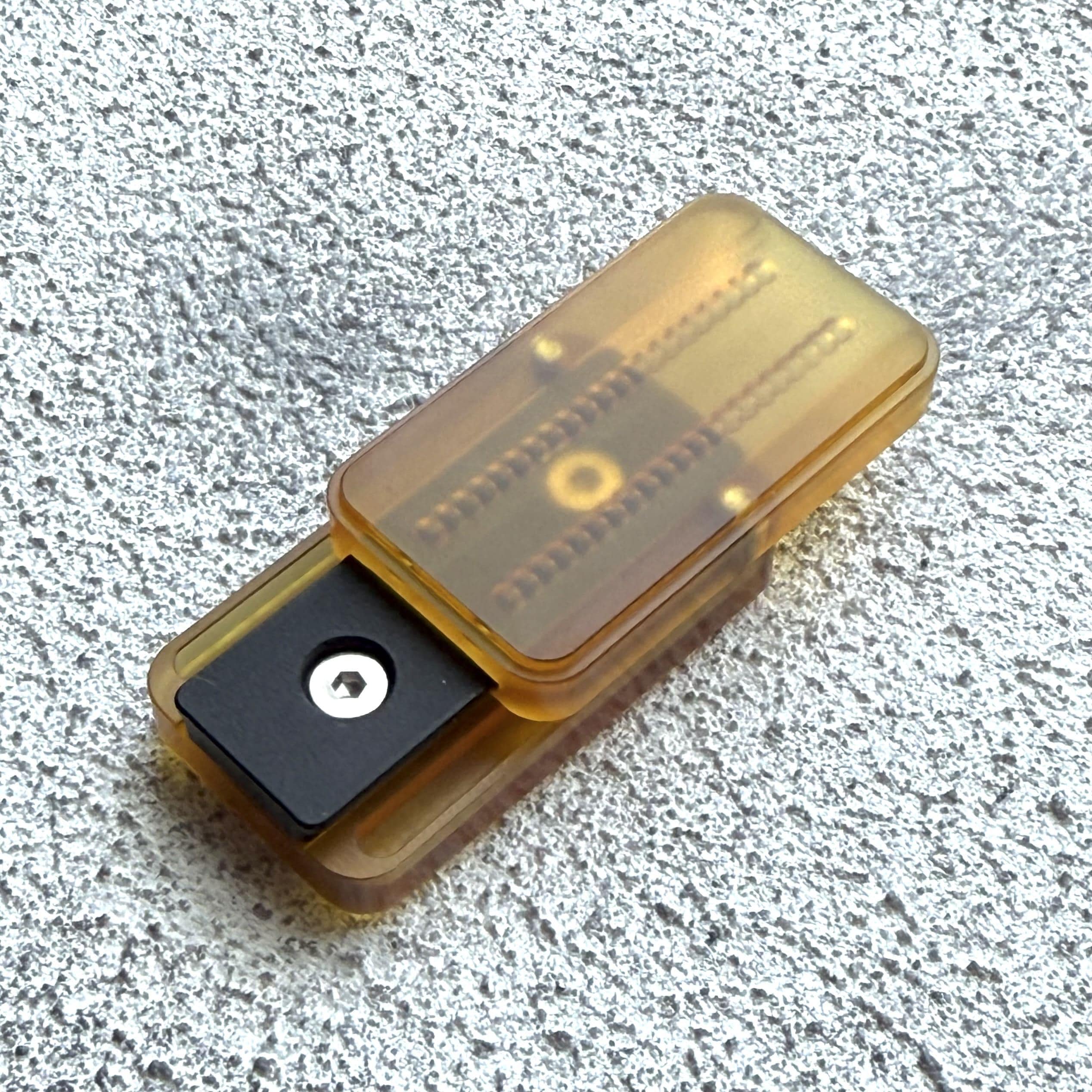 Fidget Toy Ultem Push