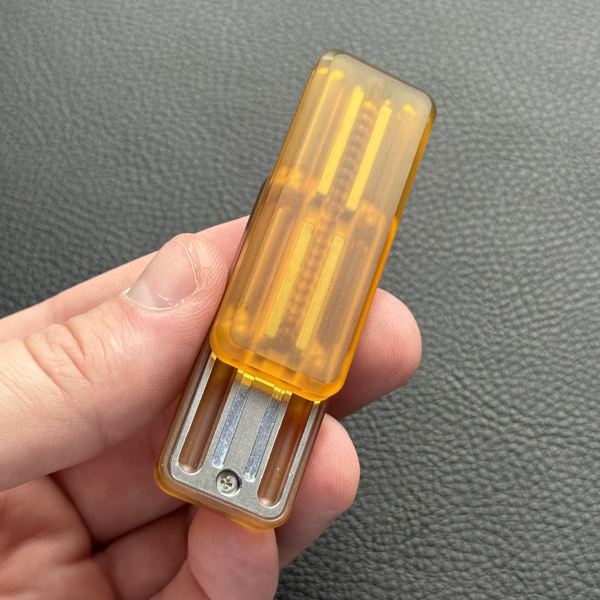 Ultem Slider Mini Push