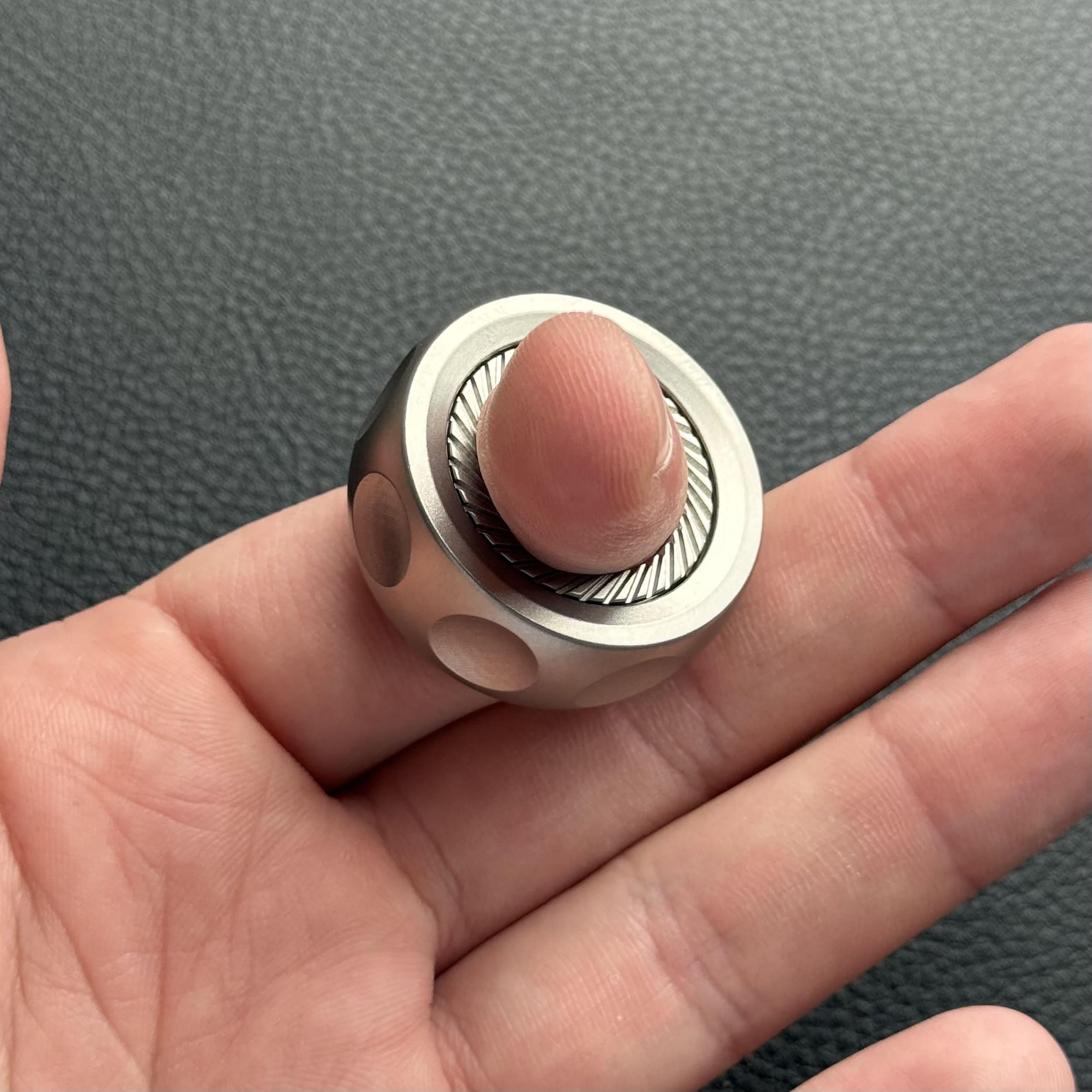 Fidget Ring Spinner Quite