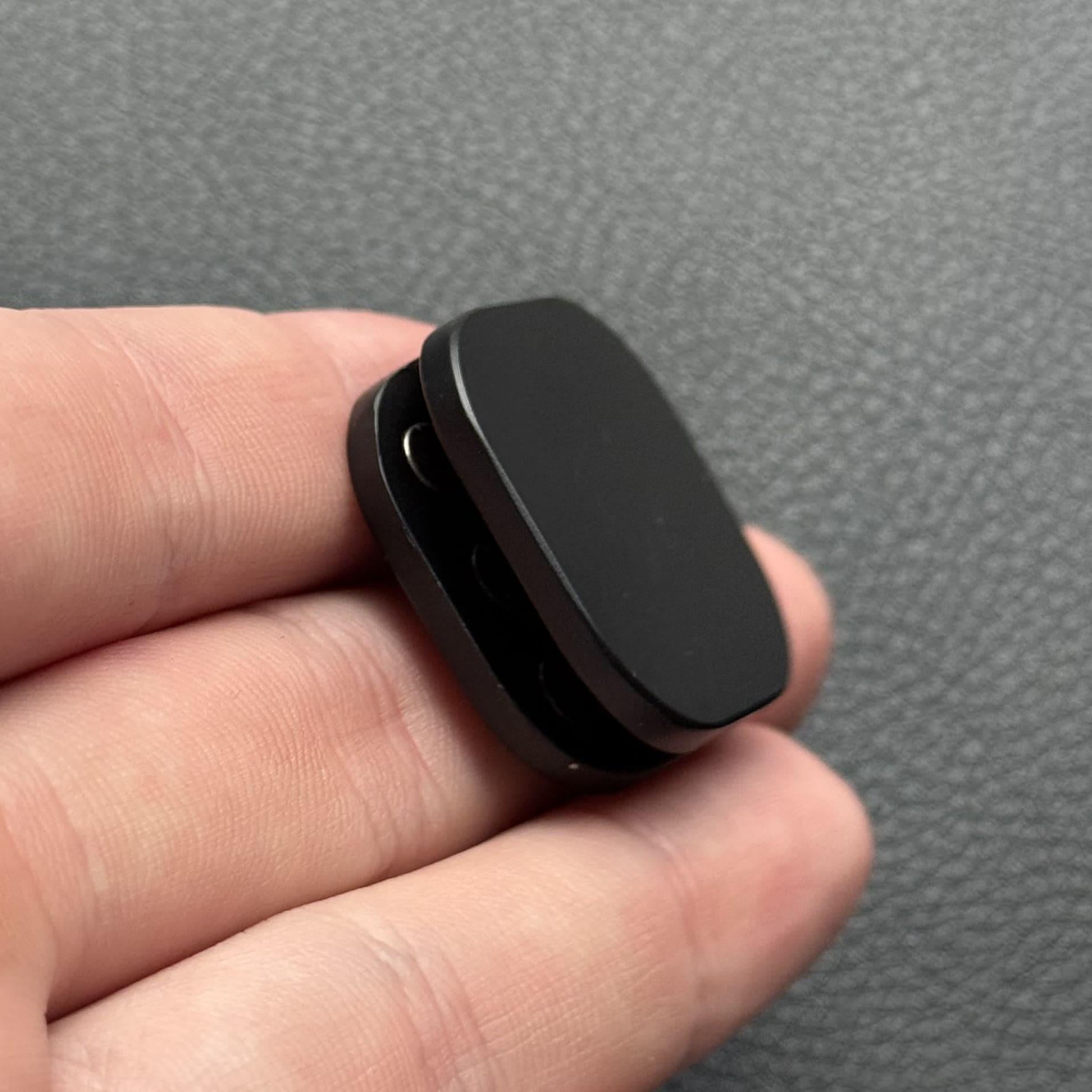 Black Fidget Toggle Clicker