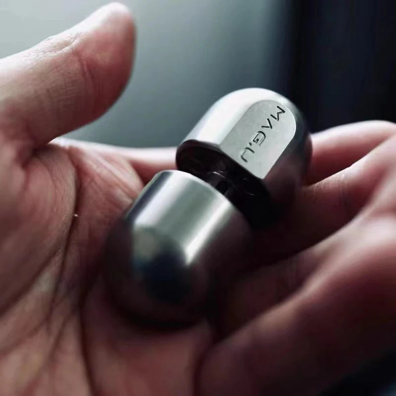 Magnetic Fidget Capsule Spinner